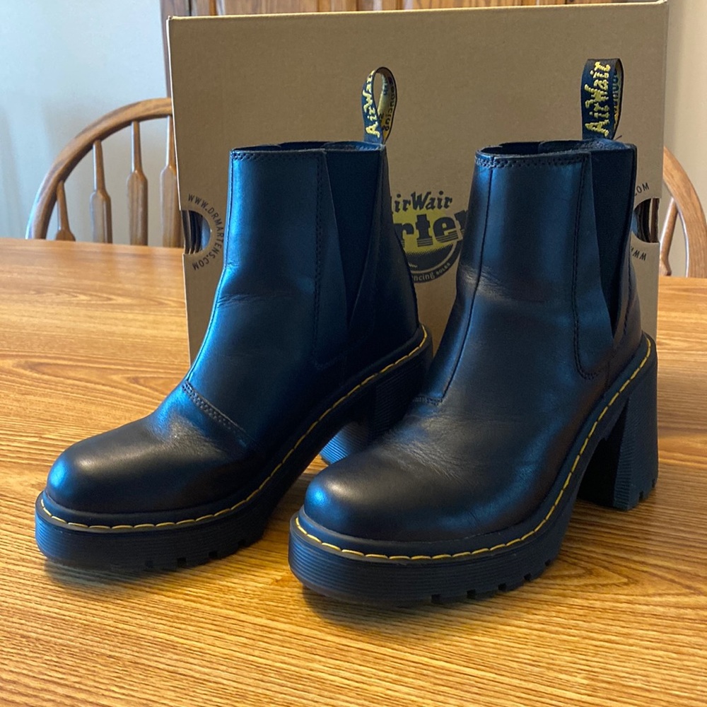 Dr Martens SPENCE boots size 6 US